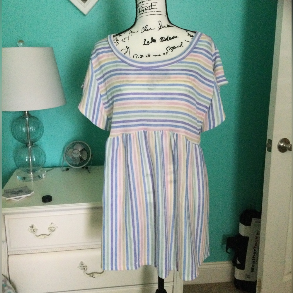 Haptics Striped Top with Flutter Sleeves NEW Size XL (12-16)